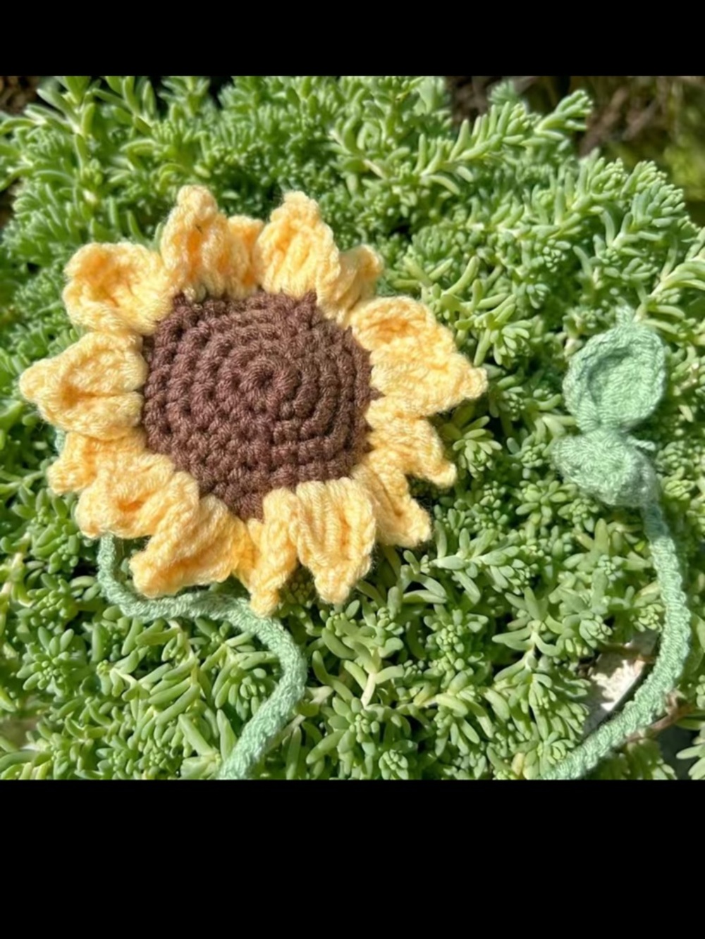 Crocheted Sunflower Bookmark - Yellow & Brown with Green Stem 🌻 - Picture 4 of 8